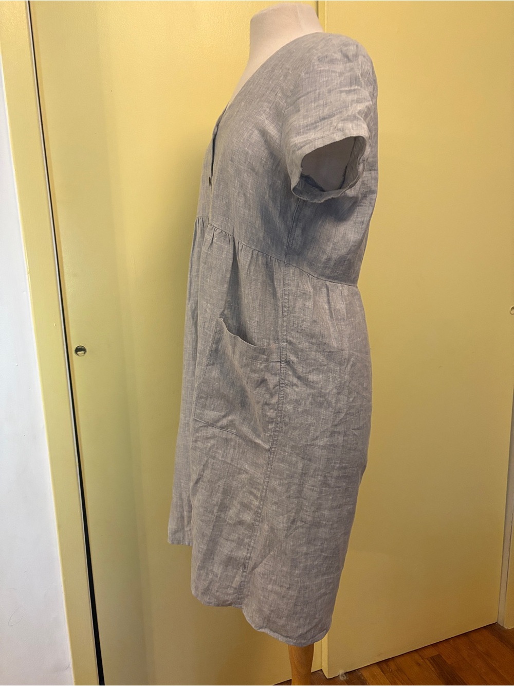 Jump Oatmeal Button-Front Midi Dress. Pockets! MSRP 229 - Picture 3 of 12